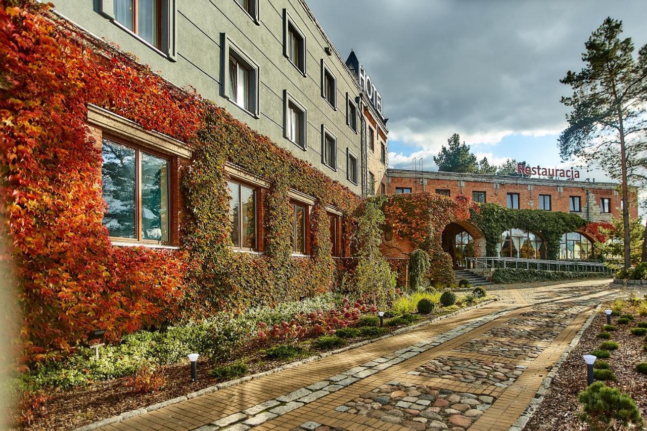 Hotel Sphinx Zabia Wola Buitenkant foto