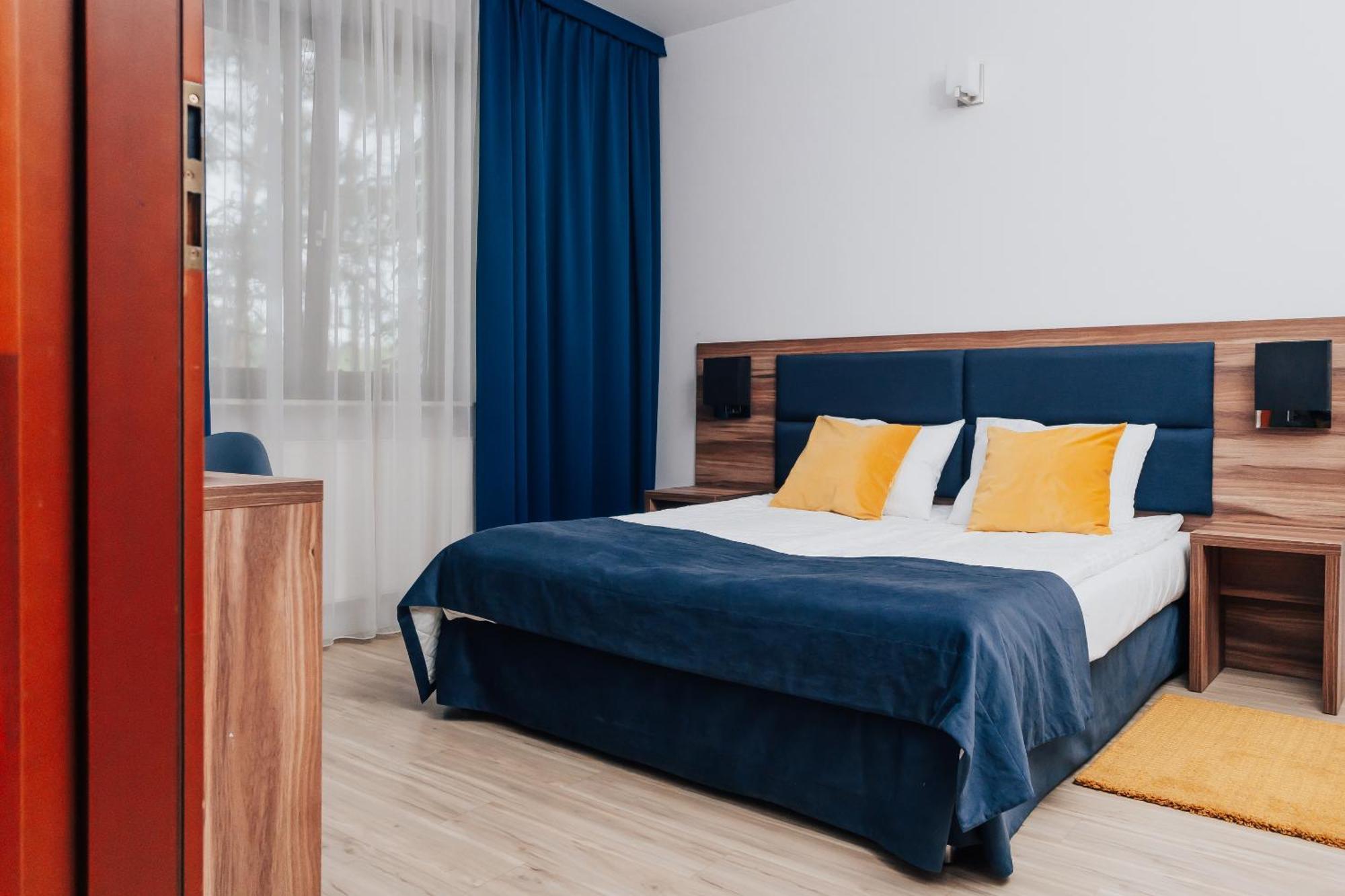 Hotel Sphinx Zabia Wola Buitenkant foto